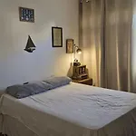 Quarto Aconchegante Em Ipanema Em Apartamento Compartilhado